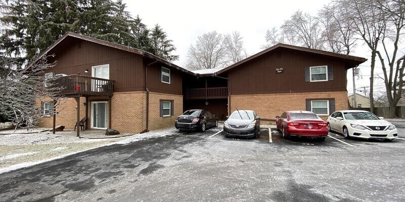 325 Shady Ln Dr Photo