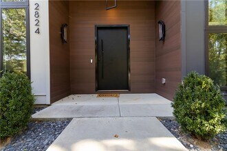 2824 Ashford Rd NE in Atlanta, GA - Building Photo - Building Photo