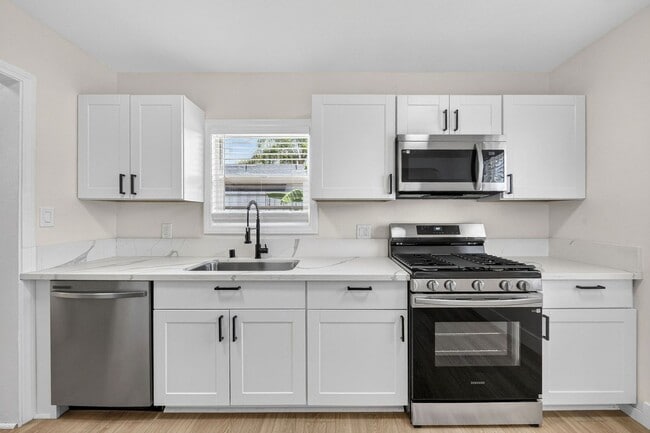 property at 2905 Imperial Ave