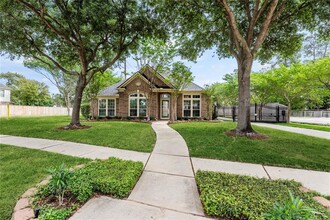 23118 Westgate Village Ln in Spring, TX - Building Photo - Building Photo