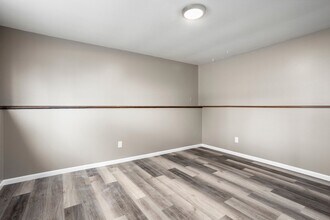 108 Irene St in Neenah, WI - Building Photo - Building Photo