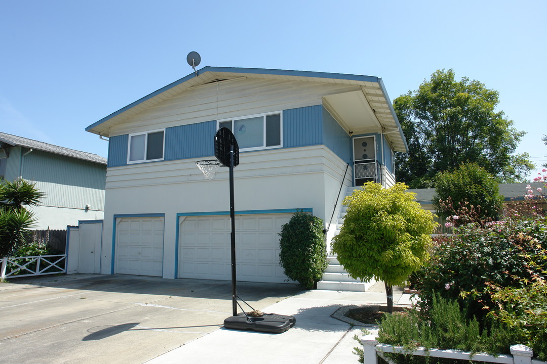 4332 Will Rogers Dr in San Jose, CA - Building Photo