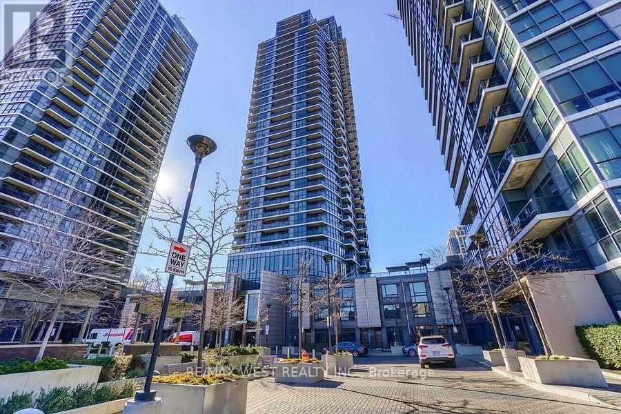 5-1315 Valhalla Inn Rd in Toronto, ON - Building Photo
