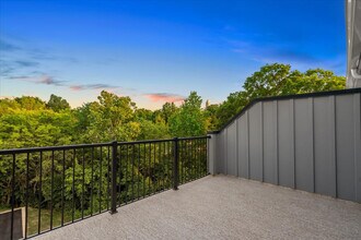 2005 Clarksdale Dr in Charlotte, NC - Building Photo - Building Photo