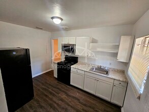 1010 Edgewood Ave W in Jacksonville, FL - Building Photo - Building Photo