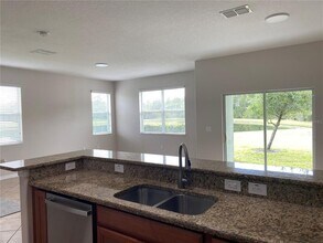3245 Rodrick Cir in Orlando, FL - Building Photo - Building Photo