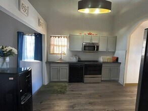 6031 Ambassador Dr in Mcdonough, GA - Building Photo - Building Photo