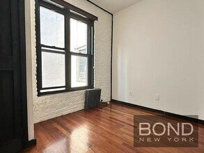 520 E 14th St in New York, NY - Building Photo - Building Photo