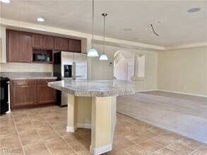 6723 Flamenco Ct in Las Vegas, NV - Building Photo - Building Photo