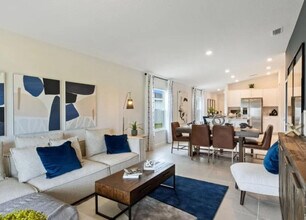 682 Papillon St SW in Palm Bay, FL - Building Photo - Building Photo