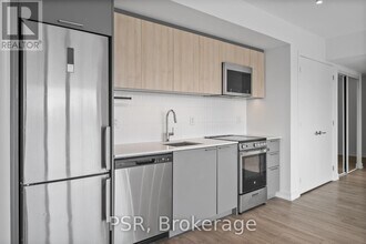 299 Campbell Ave in Toronto, ON - Building Photo - Building Photo