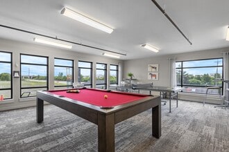 Clarksville Lofts in Clarksville, IN - Foto de edificio - Building Photo