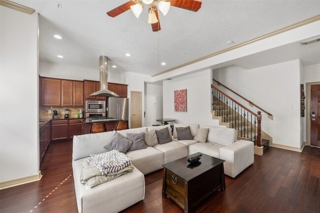 property at 911 McKinney Park Ln