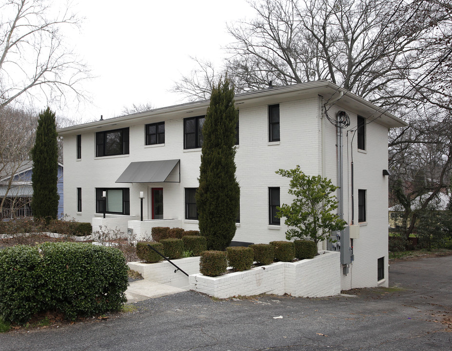 1771 Rugby Ave in College Park, GA - Building Photo