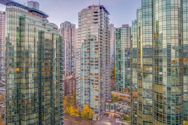 Classico in Vancouver, BC - Building Photo - Building Photo