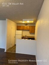 6111 SW Valley Ave in Beaverton, OR - Building Photo - Building Photo