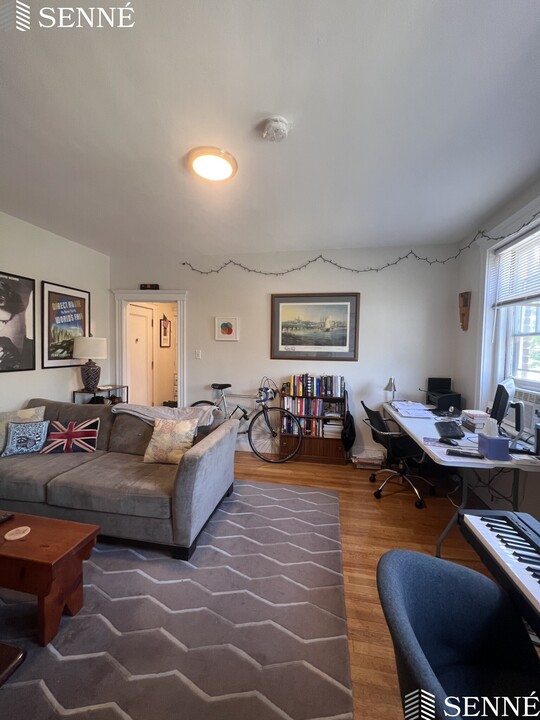 24 Langdon, Unit 7 in Cambridge, MA - Building Photo