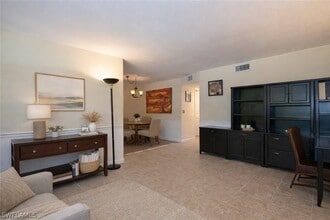 4290 Gulfstream Dr in Naples, FL - Building Photo - Building Photo