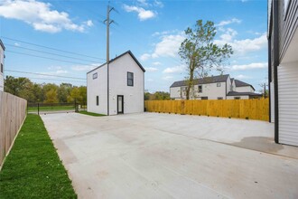 9019 Comal St in Houston, TX - Building Photo - Building Photo