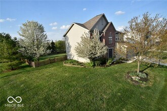 5742 Cantigny Way N in Carmel, IN - Building Photo - Building Photo