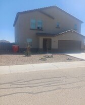 3597 Koval Dr in Kingman, AZ - Building Photo