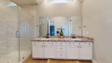 5430 Camaguey St in Houston, TX - Building Photo - Building Photo