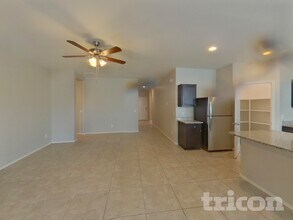 37685 W Amalfi Ave in Maricopa, AZ - Building Photo - Building Photo