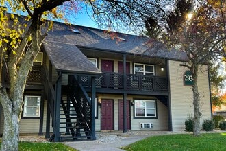 North Brook Apartments in Springfield, OH - Foto de edificio - Building Photo