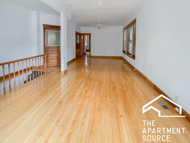 3637 N Paulina St, Unit #1 in Chicago, IL - Foto de edificio - Building Photo