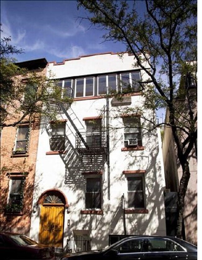property at 36 Bedford St