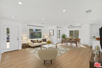 7823 Kenyon Ave in Los Angeles, CA - Building Photo - Building Photo