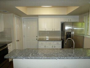 8502 Slant Oak Dr in Austin, TX - Building Photo - Building Photo
