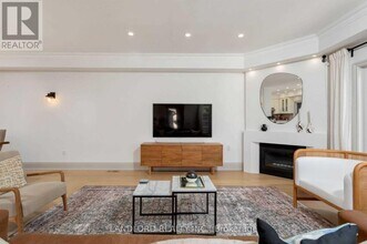 2158 Pinevalley Crescent in Oakville, ON - Building Photo - Building Photo