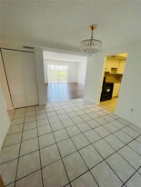 4848 NW 24th Ct in Lauderdale Lakes, FL - Building Photo