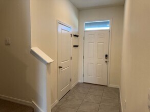 8833 Milestone Dr in Sarasota, FL - Building Photo - Building Photo