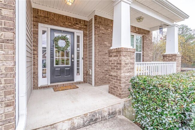 2345 Valley Mill Dr in Buford, GA - Building Photo - Building Photo