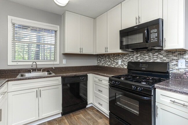 Oakley Run in Smyrna, GA - Foto de edificio - Interior Photo