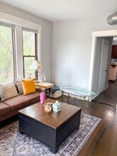859 N Damen Ave in Chicago, IL - Building Photo - Building Photo