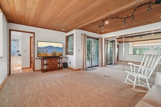 5408 Sunset Ave in Anacortes, WA - Building Photo - Building Photo