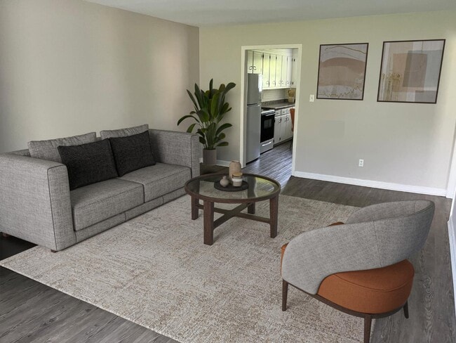 1824 Holloway Cir in Lebanon, TN - Building Photo - Building Photo