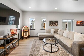 2942 W Babcock St in Bozeman, MT - Foto de edificio - Building Photo