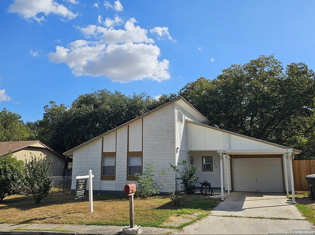 property at 4150 Winesap Dr