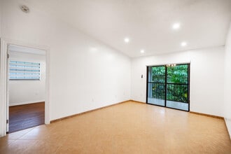 927 N E St in Miami, FL - Building Photo - Building Photo
