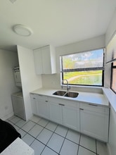 1021 Adams Ave in Homestead, FL - Building Photo - Building Photo