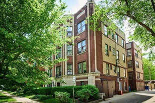 1112 Grove St in Evanston, IL - Building Photo