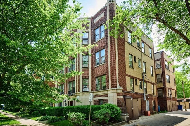 property at 1112 Grove St