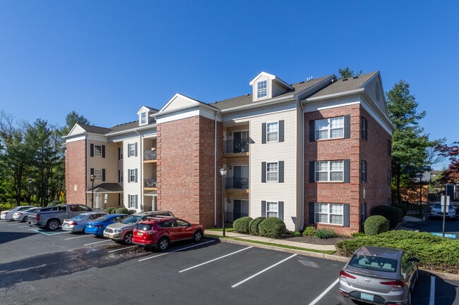 Kings Gate Condominiums in Bordentown, NJ - Building Photo - Building Photo