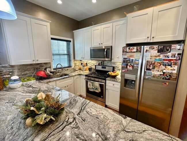118 Arlington St, Unit 1 in Boston, MA - Building Photo - Building Photo