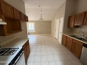 741 Villa Vanessa Dr in El Paso, TX - Building Photo - Building Photo