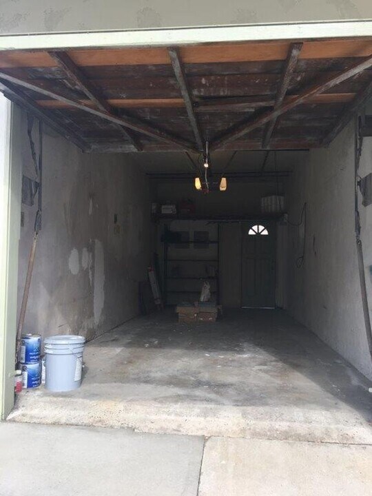 141 Park Ave in Long Beach, CA - Building Photo